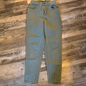 Stylish High Rise Olive Jeans / DG131